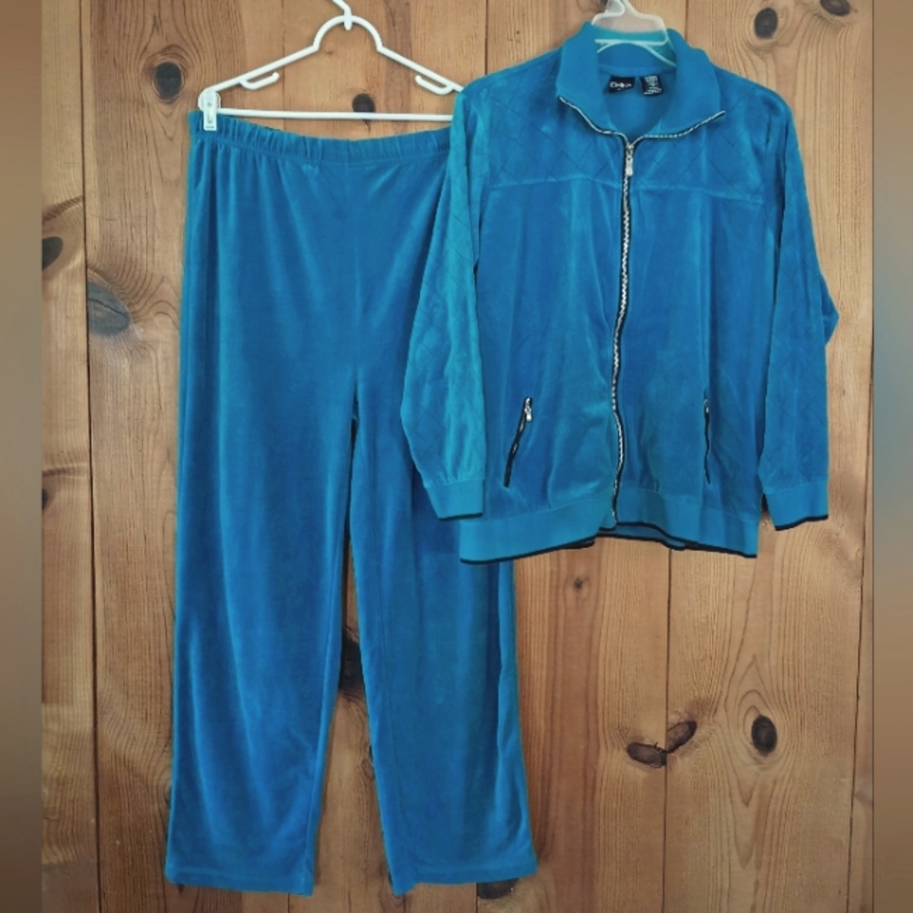 Erika Woman Terry Zip Front Sweat Set With Quilting Detail